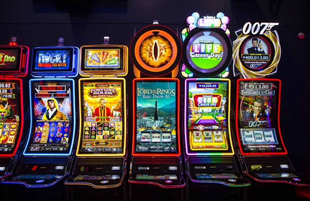 Impact of technology on online slot design and gameplay